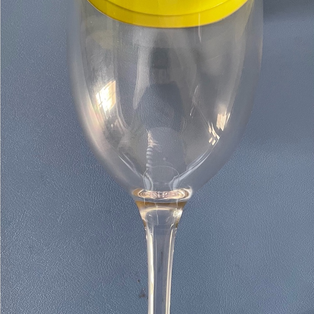 Tupperware Yellow Accent Wine Glass